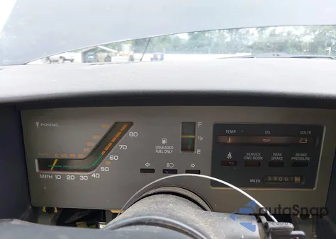 1986 Pontiac Grand Am z USA, uszkodzony, nr VIN 1G2NE27UXGC719507